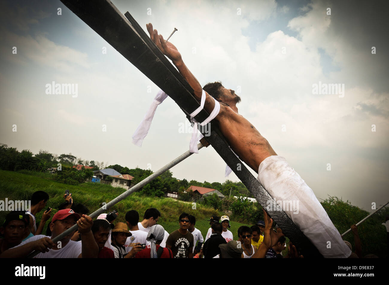 Ostern feiern, einschließlich der realen Kreuzigungen, in San Fernando, Philippinen Stockfoto