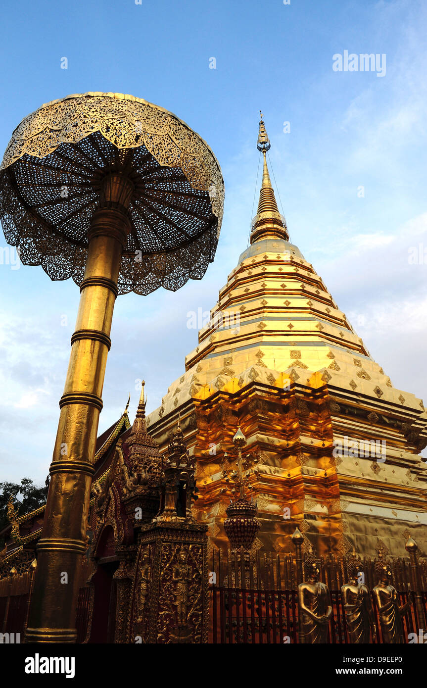 Reisen Park Stil Heilige Religion Buddha Nationalerbe Heiligkeit alte Statue Tempel Architektur Baukultur Stockfoto