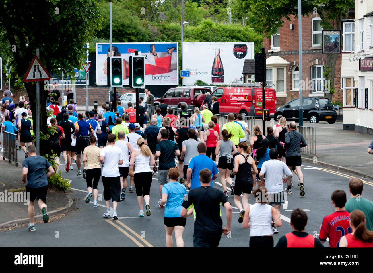 Zwei Schlösser verkehren zwischen Warwick und Kenilworth Burgen. Stockfoto
