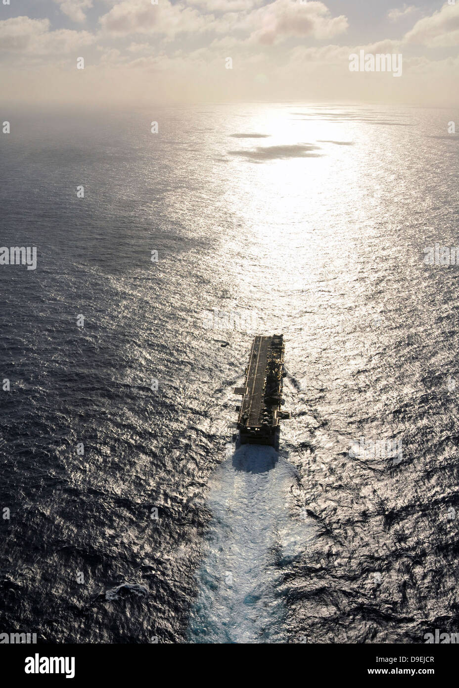 Amphibischer Angriff Schiff USS Boxer im Gange in den Pazifischen Ozean. Stockfoto