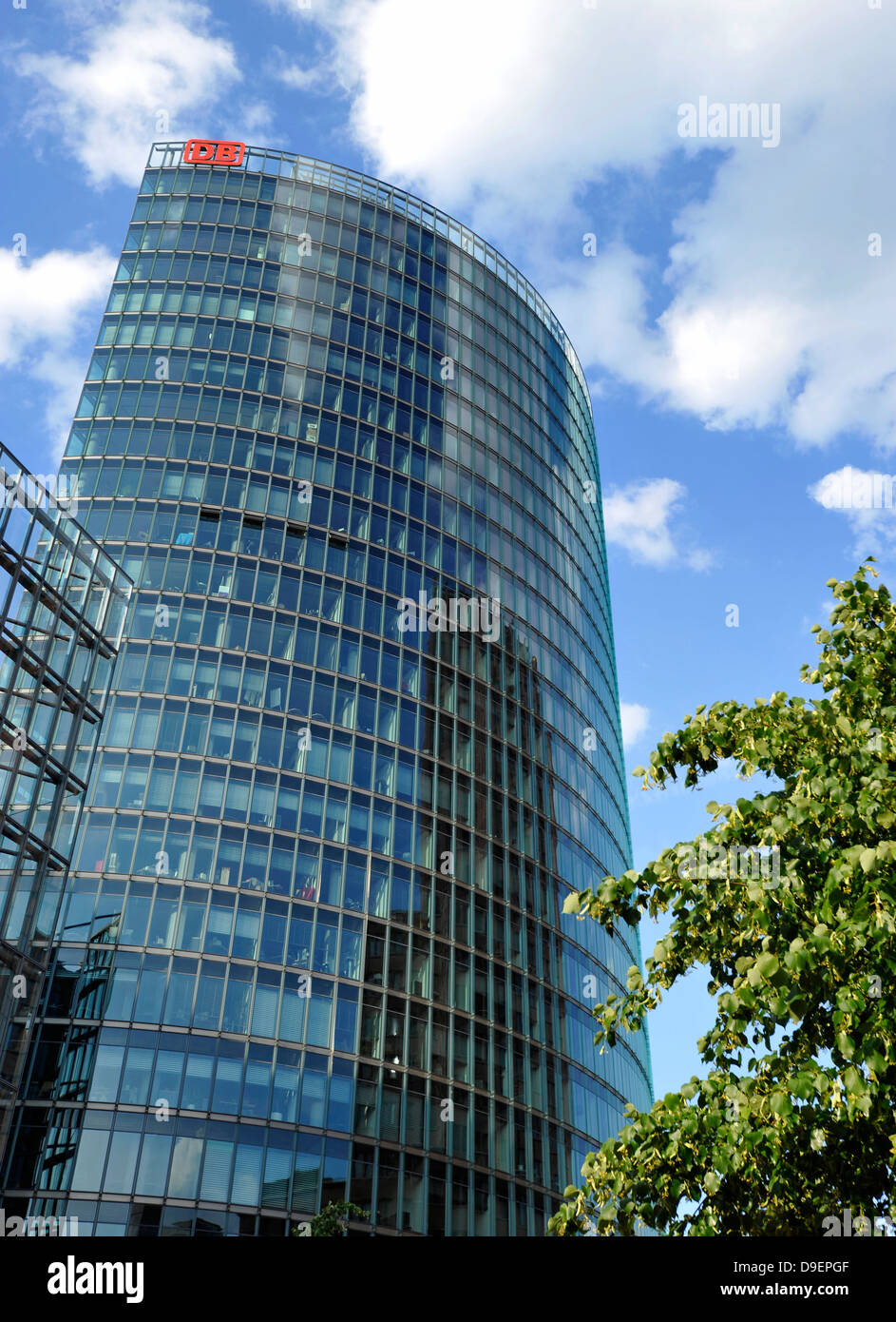 DB-Tower Konzernzentrale der Deutschen Bahn AG, Potsdamer Platz, Berlin, Deutschland, Europa Stockfoto