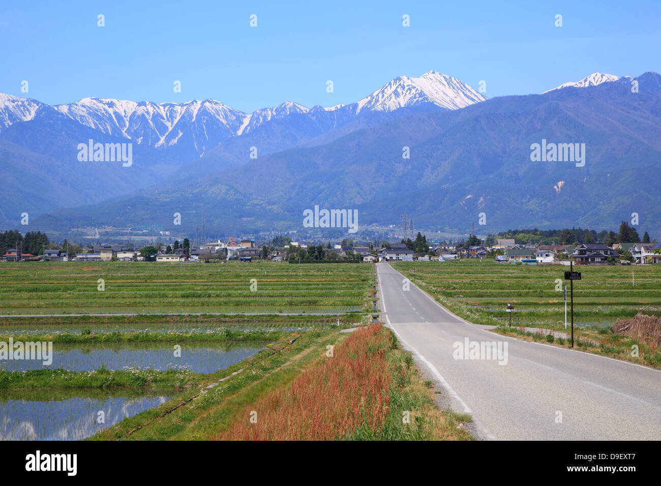 Geradeaus auf den Berg Azumino City, Nagano, Japan Stockfoto