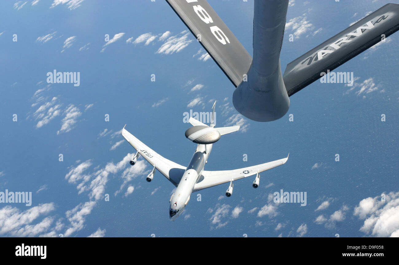 Ein US-Air Force e-3 Sentry airborne Warn- und System Flugzeug. Stockfoto