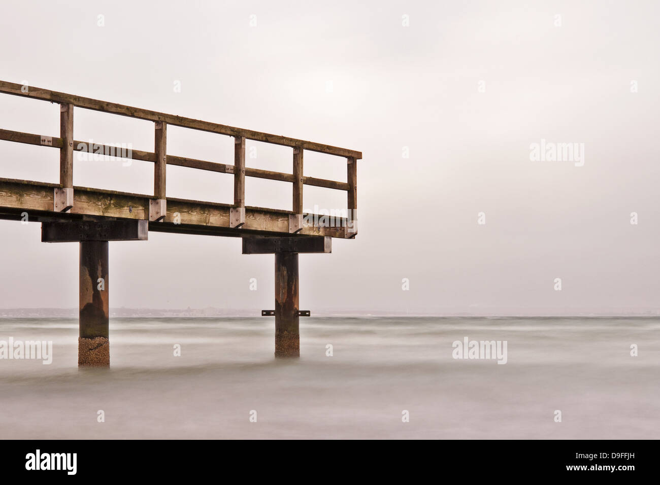 Eine der Ostseekueste Holzsteg | Holzsteg an der Ostseeküste | Stockfoto