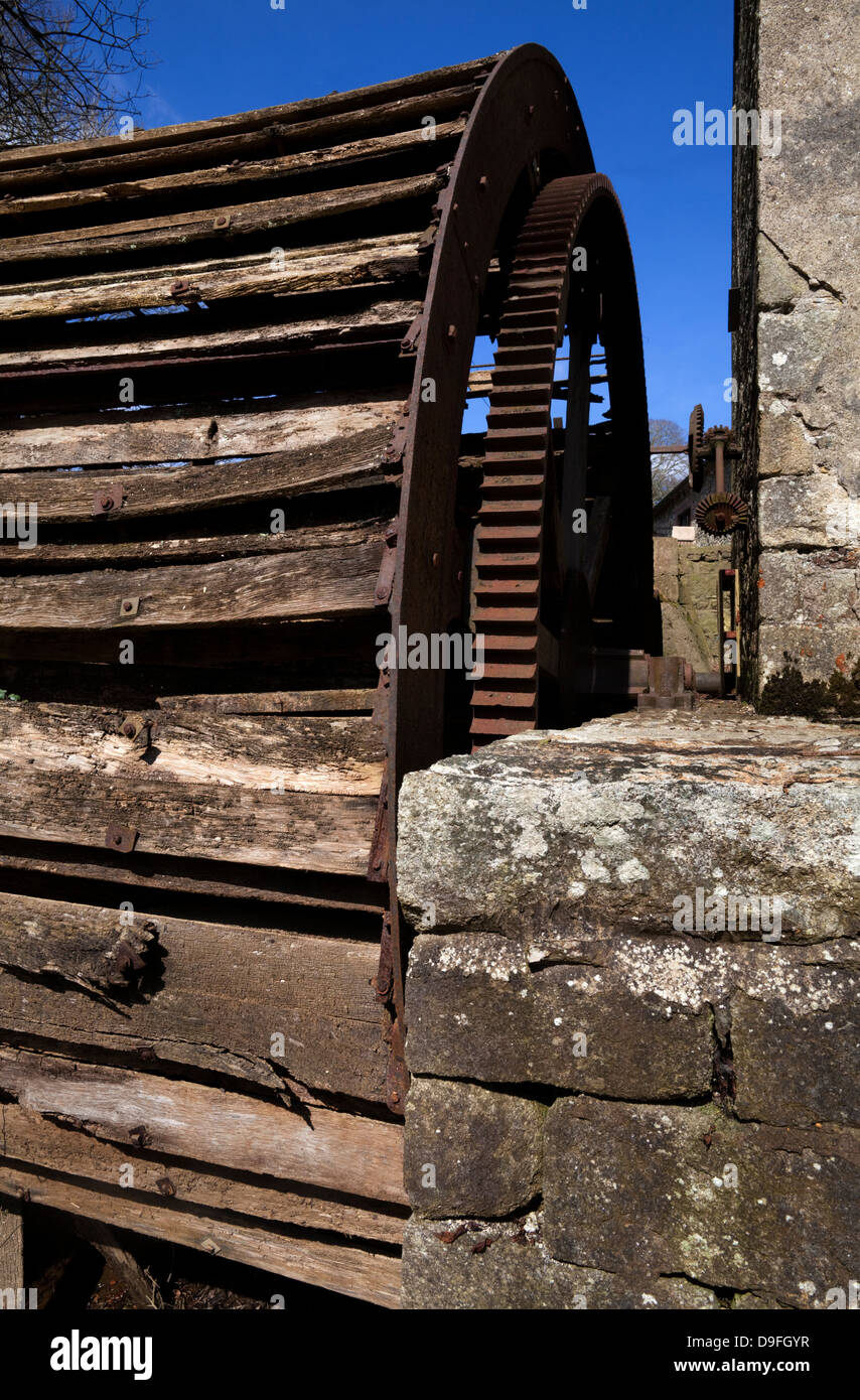 Murphy's alte Wasserrad und Mehl-Mühle am Fluss Corock, circa 1851, Foulkesmill, County Wexford, Irland Stockfoto