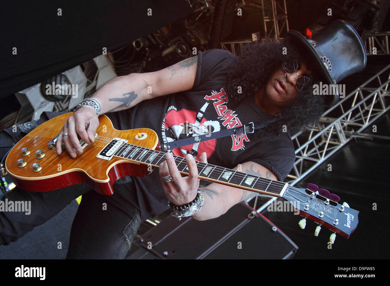 Schrägstrich, die live während der Soundwave Festival Adelaide, Australien - 06.03.11 Stockfoto