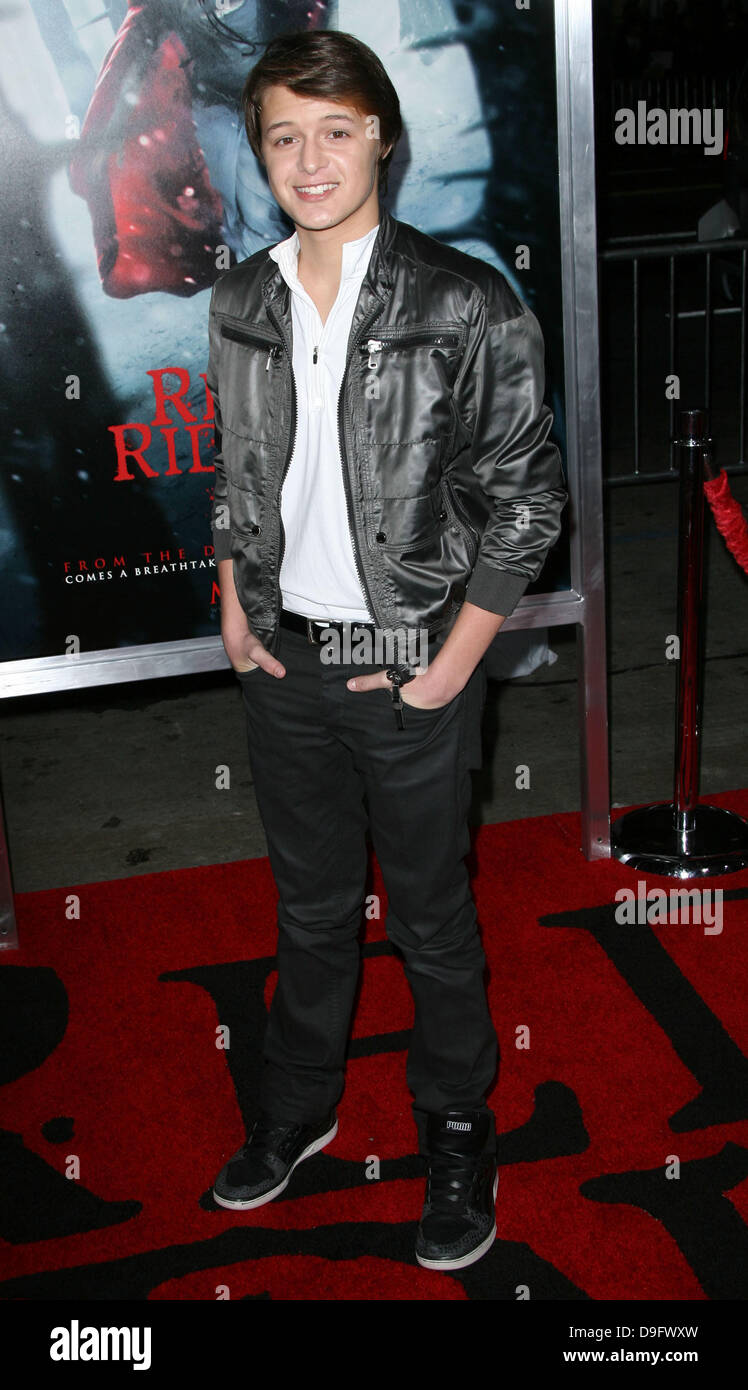 Nolan Sotillo Los Angeles Premiere von Warner Bros Pictures 'Red Riding Hood"statt, bei der Graumans Chinese Theatre Hollywood, Kalifornien - 07.03.11 Stockfoto