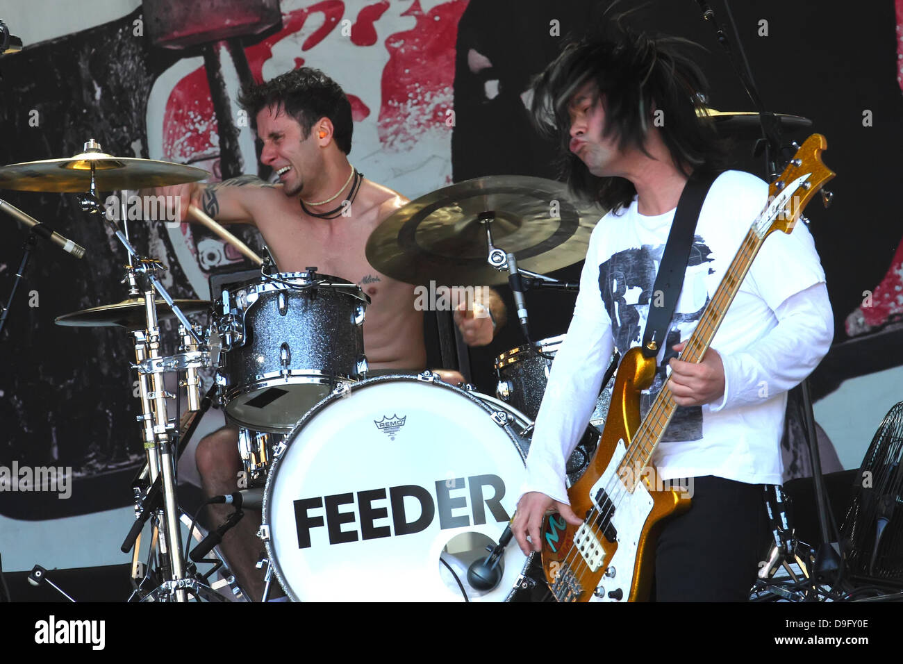 Karl Brasilien und Taka Hirose Feeder 2011 Soundwave Festival in Bonython Park Adelaide, Australien - 06.03.11 Stockfoto