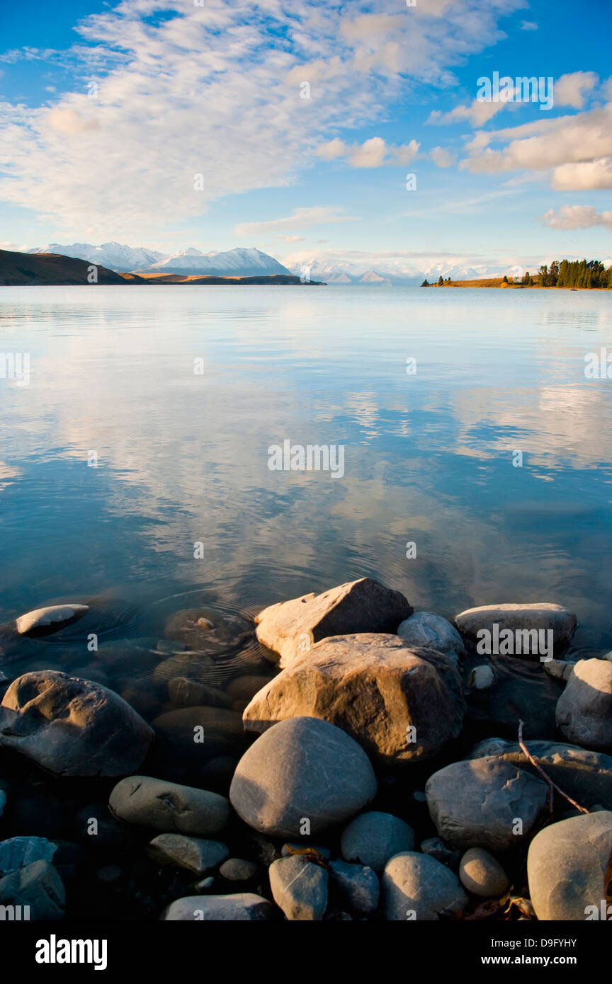 Lake Tekapo bei Sonnenuntergang, Southern Lakes, Region Canterbury, Südinsel, Neuseeland Stockfoto