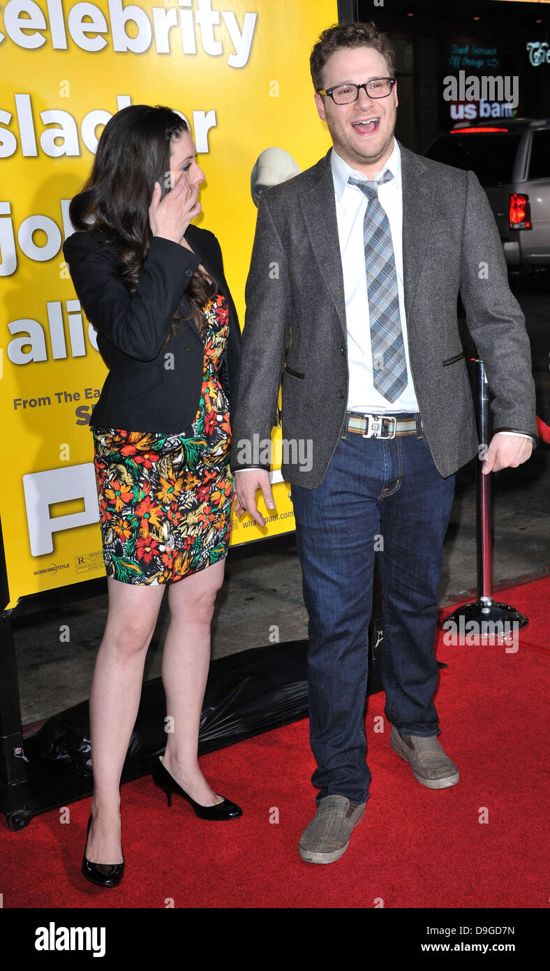 Seth Rogen und Lauren Miller die Premiere von "Paul" abgehaltenen Graumans Chinese Theater - Ankünfte Hollywood, Kalifornien - 14.03.11 Stockfoto
