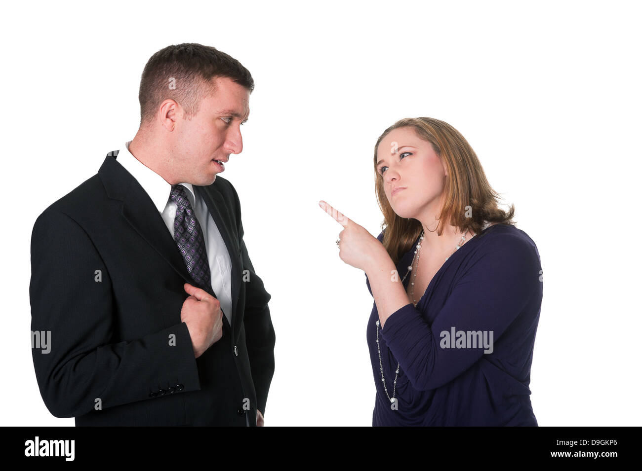 Junges Paar, isoliert auf weiss Stockfoto