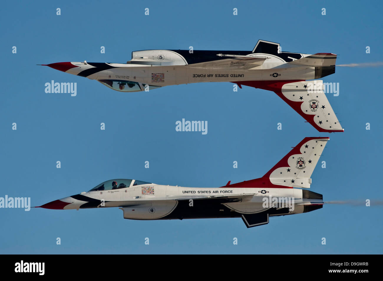 US Air Force Thunderbirds zeigen den Calypso-Pass. Stockfoto