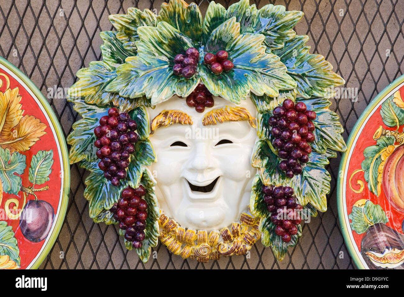 Europa, Italien, Umbrien, Orvieto, Handicrats Stück Keramik Stockfoto