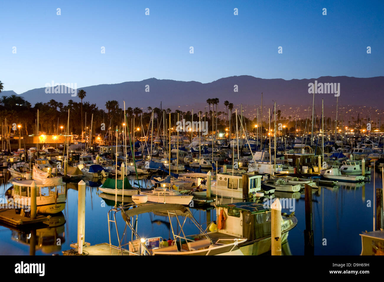 Der Bootshafen in Santa Barbara Stockfoto