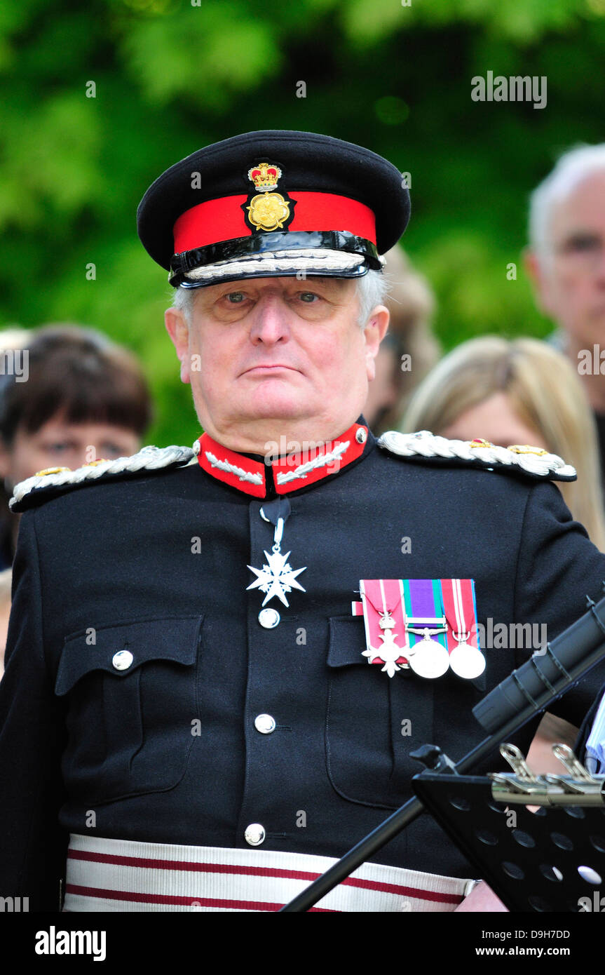 Ihre Majestät Lord Lieutenant von Kent, Philip Sidney, Vicomte De l ' Isle MBE Stockfoto