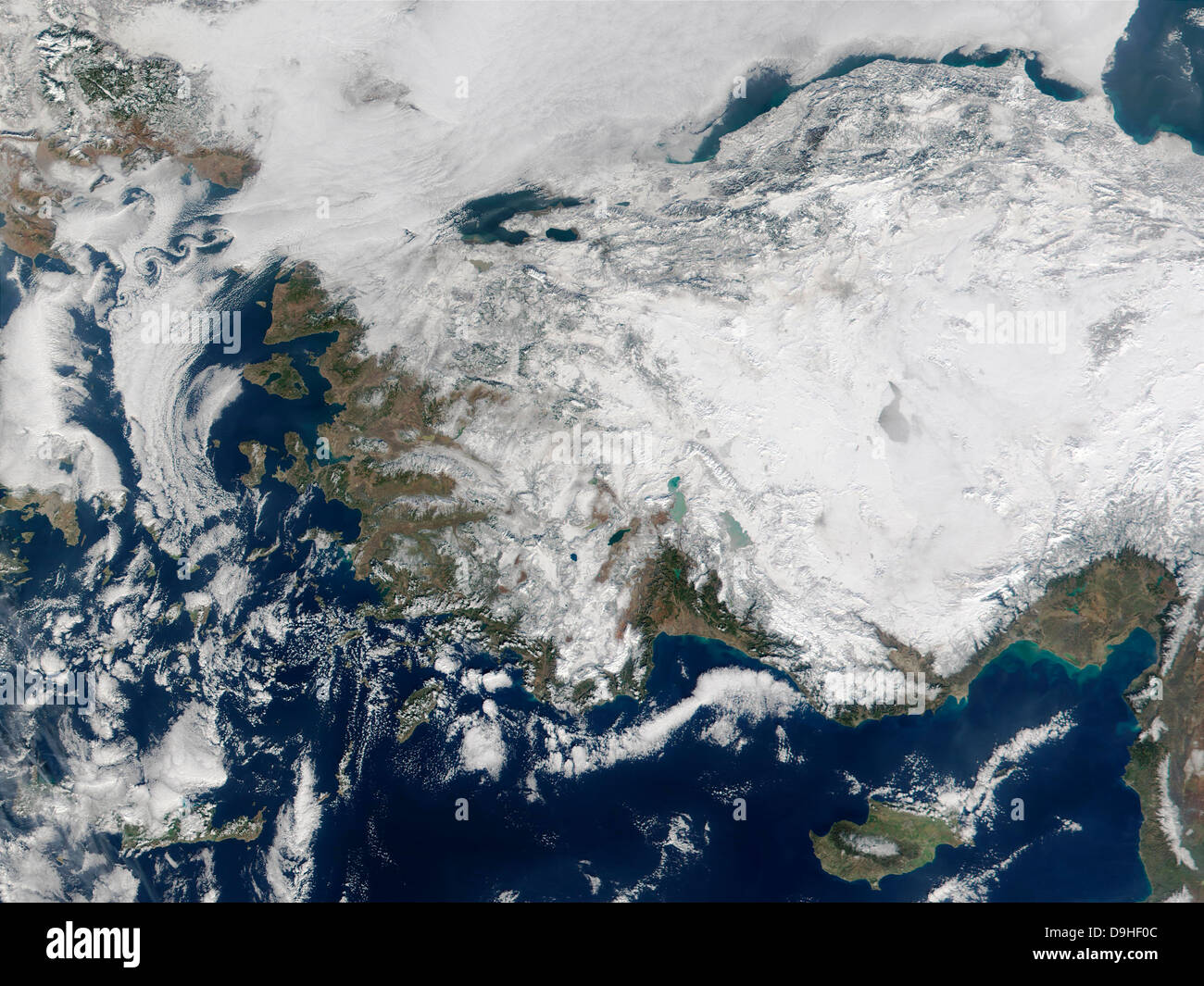 Satelliten-Ansicht der Republik Türkei von Schnee bedeckt. Stockfoto