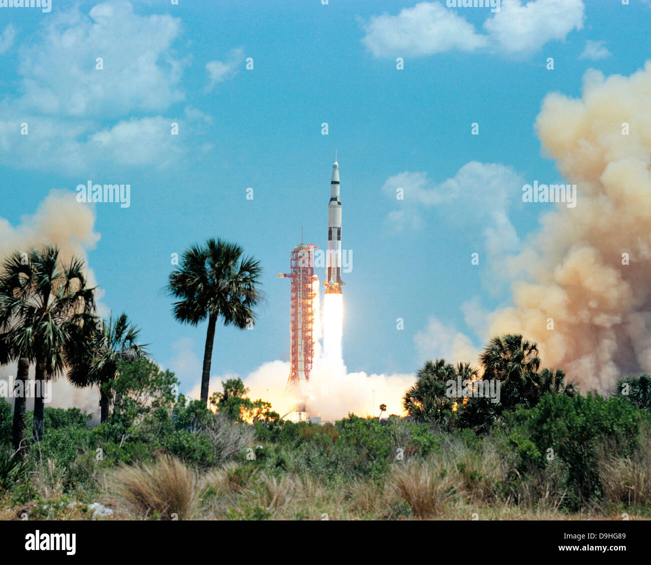 Das Raumfahrzeug Apollo 16 startet vom Kennedy Space Center. Stockfoto