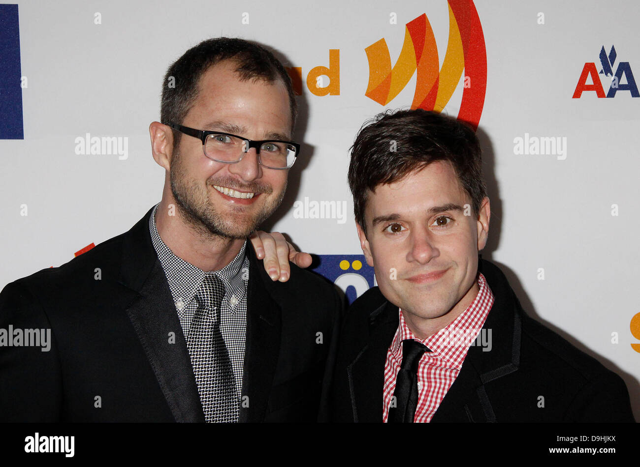 Josh Kilmer-Purcell und Dr. Brent Ridge statt den 22. Annual GLAAD Media Awards im Marriott Marquis Hotel - Ankunft New York City, USA - 19.03.11 Stockfoto
