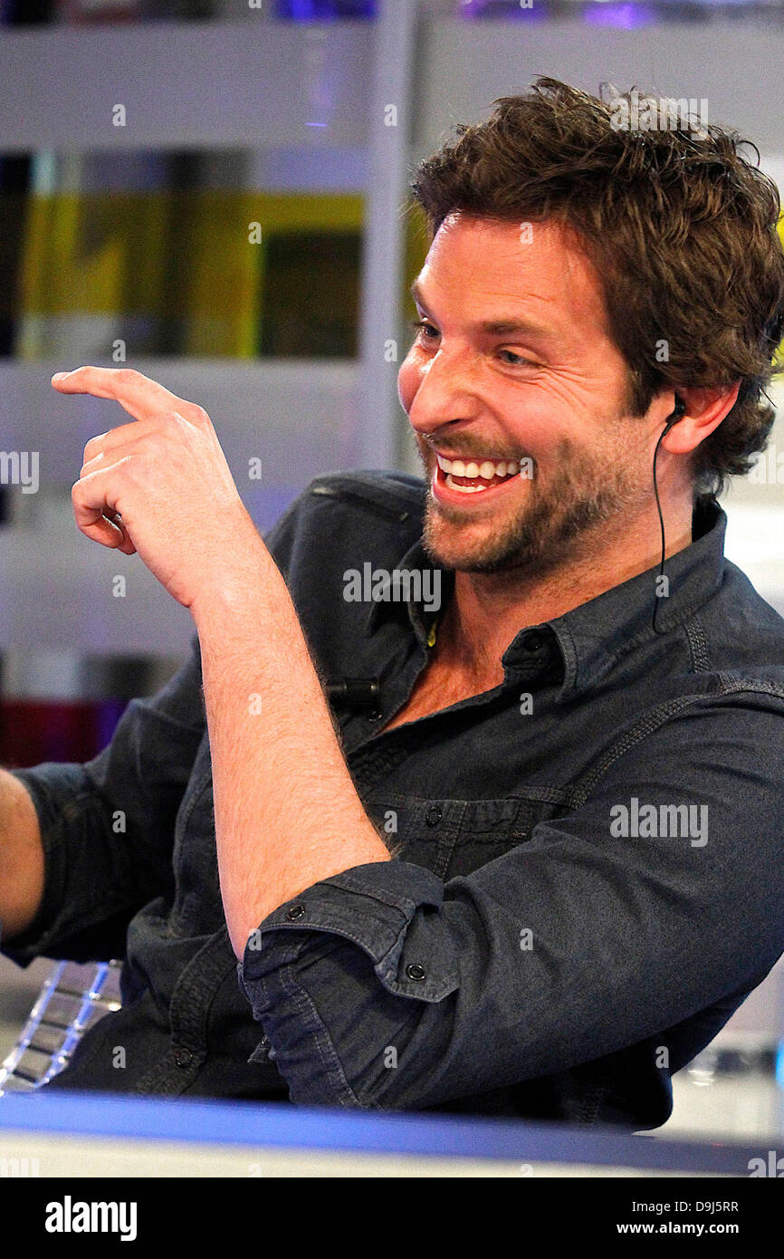 Bradley Cooper Gaststars im spanischen Fernsehen zeigen "El Hormiguero" Madrid, Spanien - 31.03.11 Stockfoto