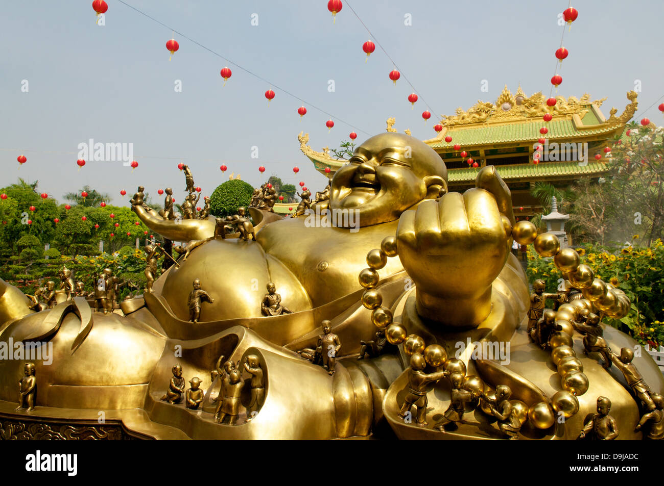 Goldenen Buddha in Da Nam Tempel in Vietnam Stockfoto