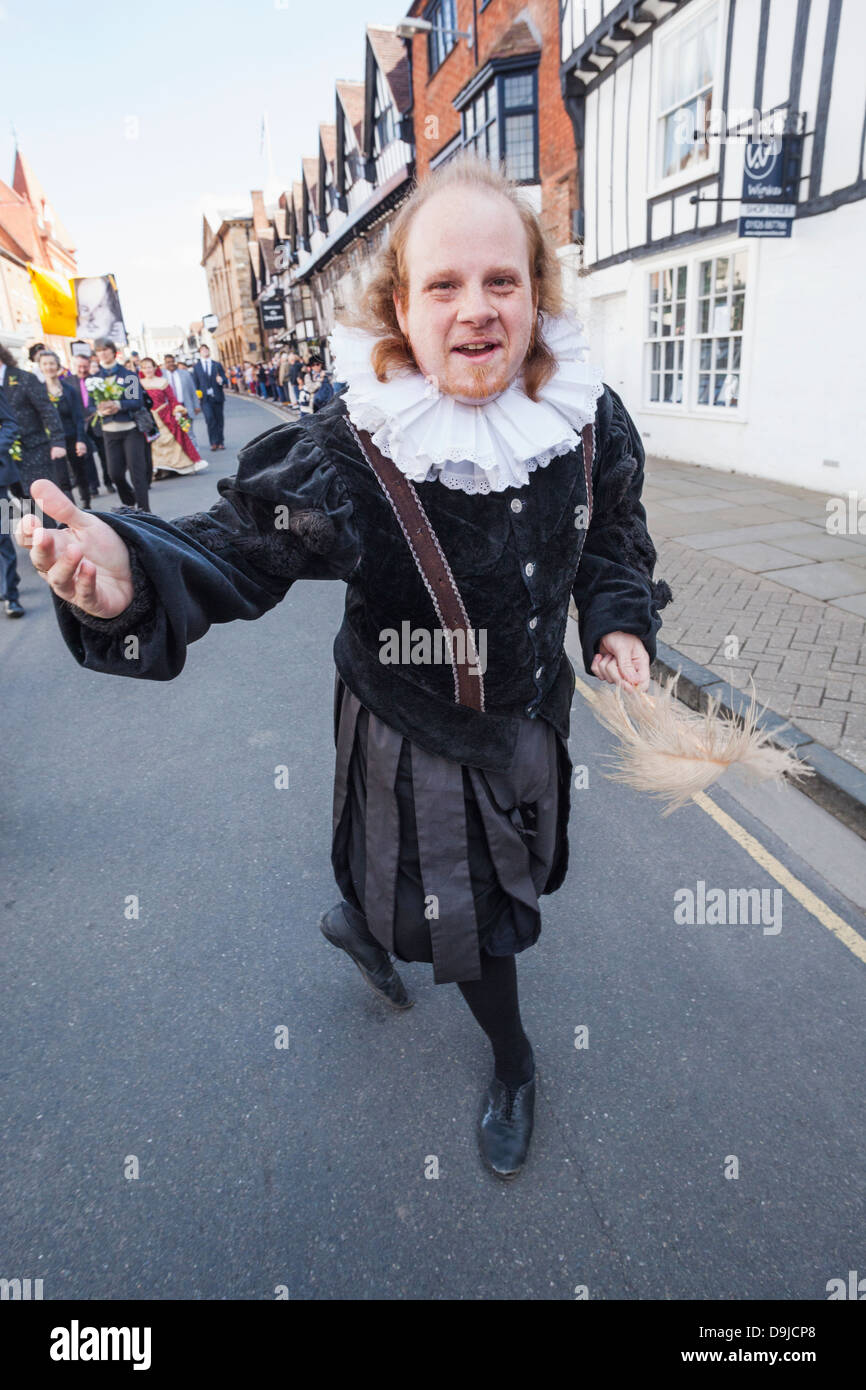 England, Warwickshire, Stratford-upon-Avon, des Shakepeare Birthday Parade, Porträt von Shakespeare-Charakter Stockfoto