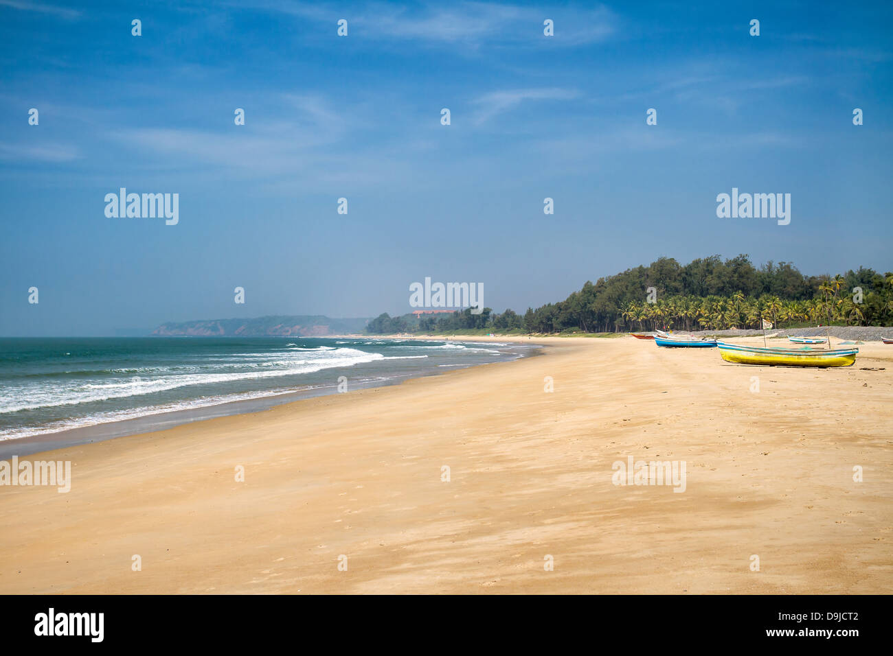 Alten Fischerboote am Strand von Paradise in Indien Stockfoto