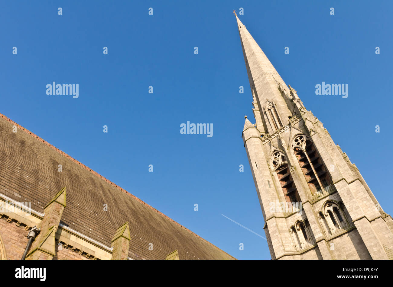 Kirche von St. Walburge in Preston, Lancashire, Großbritannien. Der höchste Turm der Pfarrkirche im Vereinigten Königreich. Entworfen vom Architekten Joseph Hansom in einem Mitte des 19. Jahrhunderts Neugotik. Stockfoto