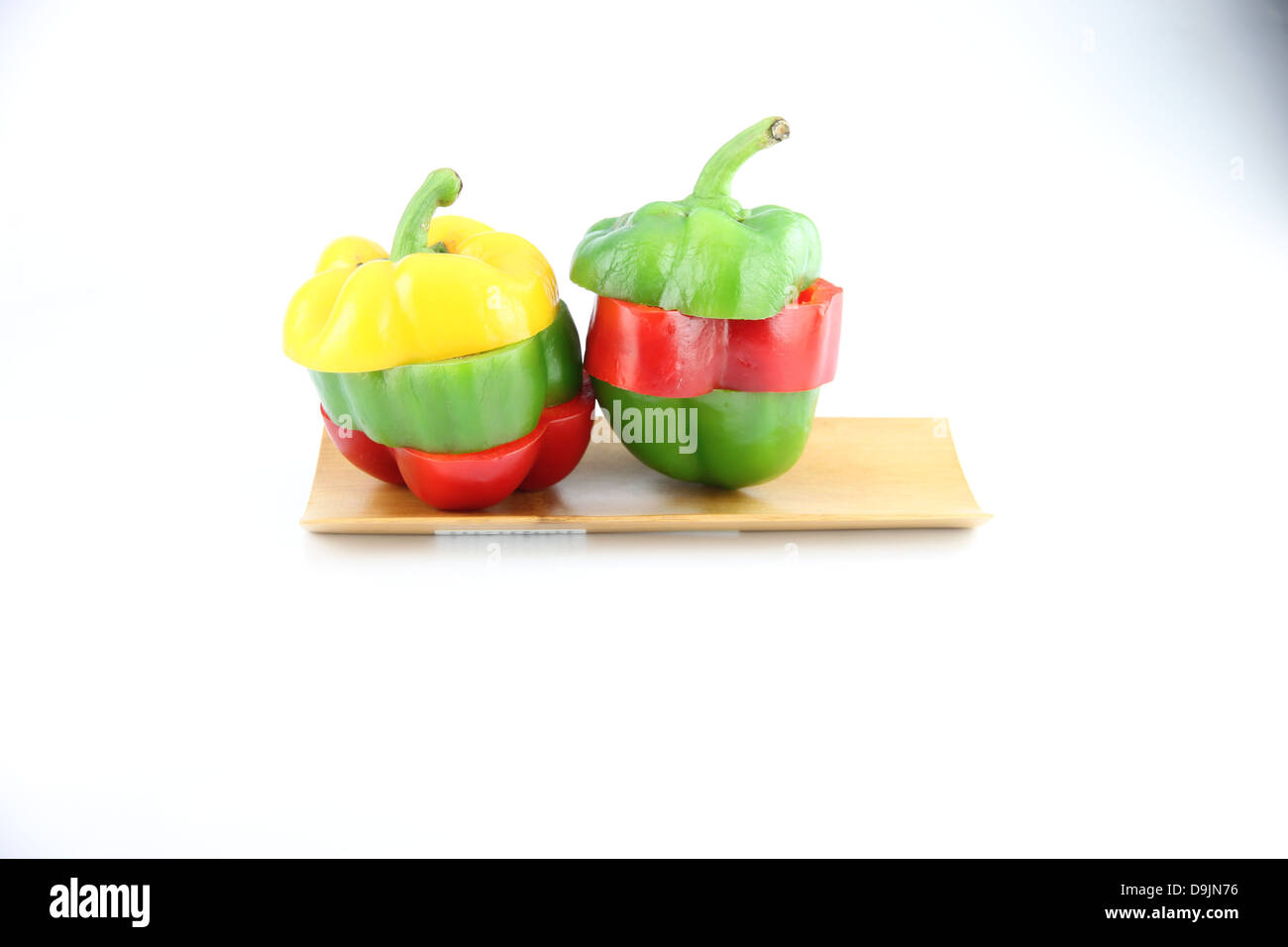 Drei Farben von Sweet pepper Slice in der Schale. Stockfoto