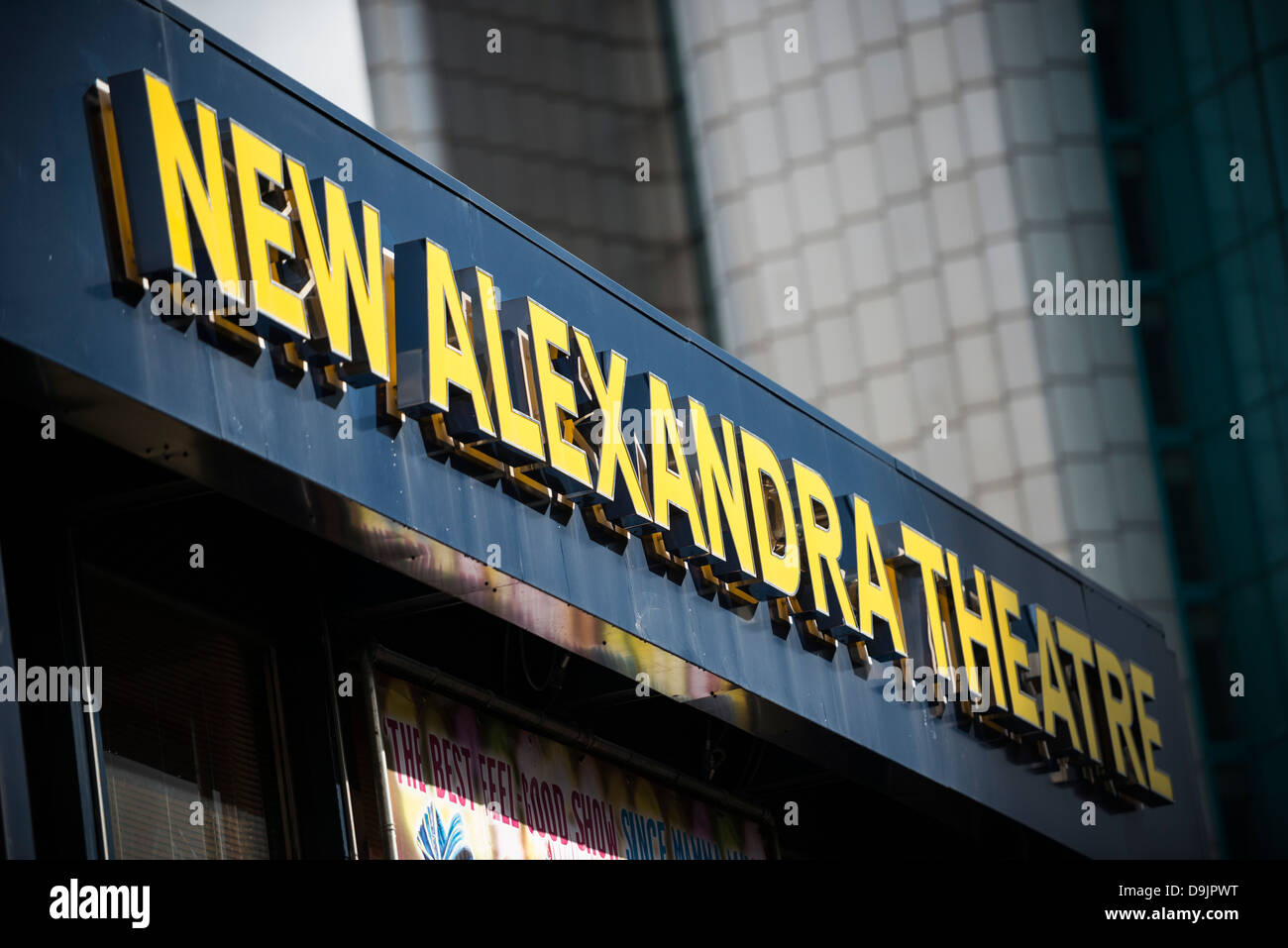Alexandra theater Fotos und Bildmaterial in hoher Auflösung Alamy