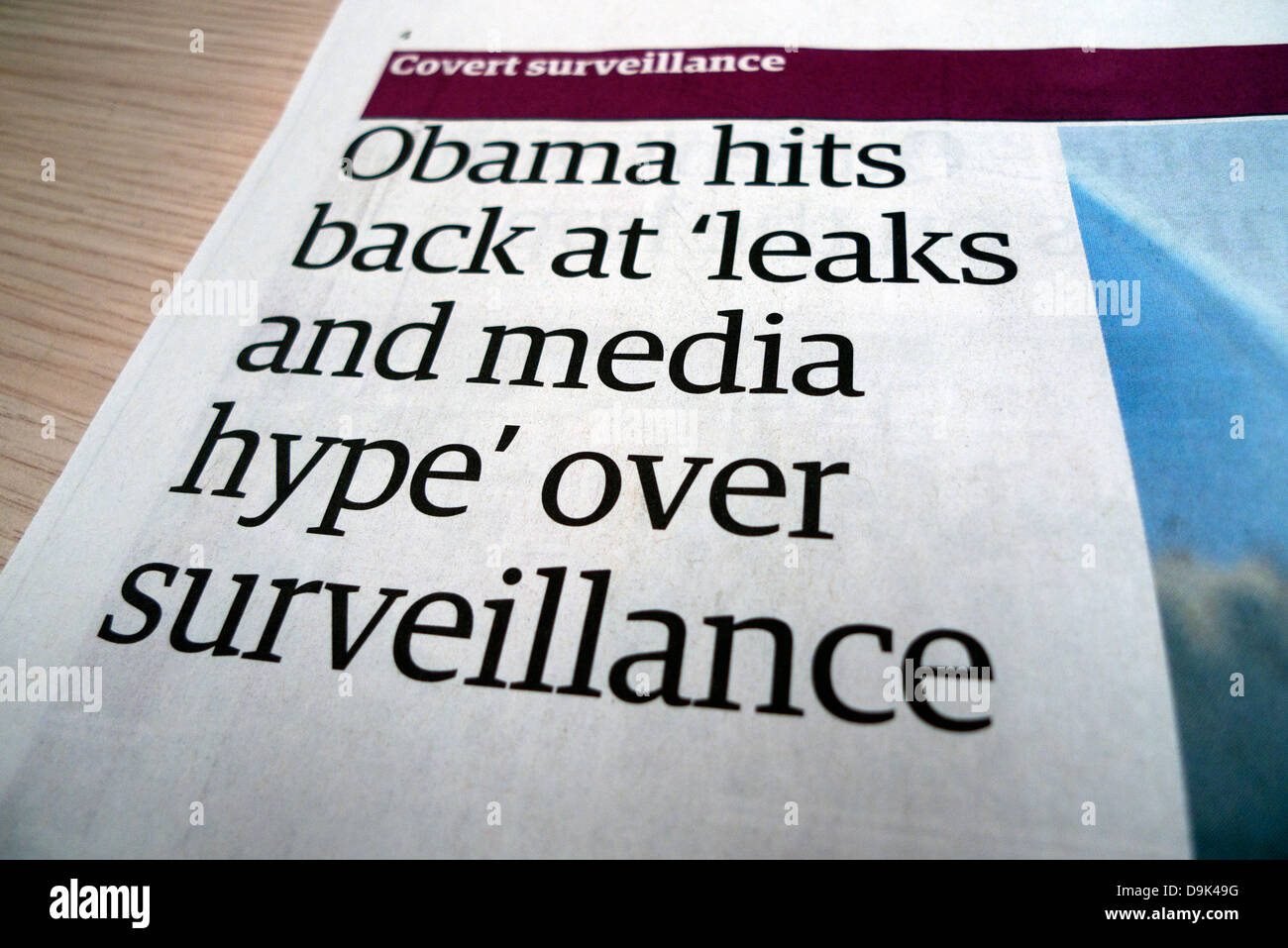 "Obama schlägt zurück an"Lecks und Medien-Hype"über Überwachung" Schlagzeile in der Zeitung "Guardian" 8. Juni 2013 Stockfoto