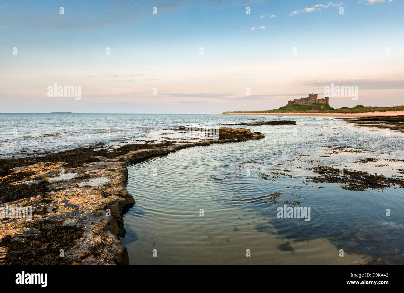 Die felsigen Vorland bei Bamburgh. Stockfoto