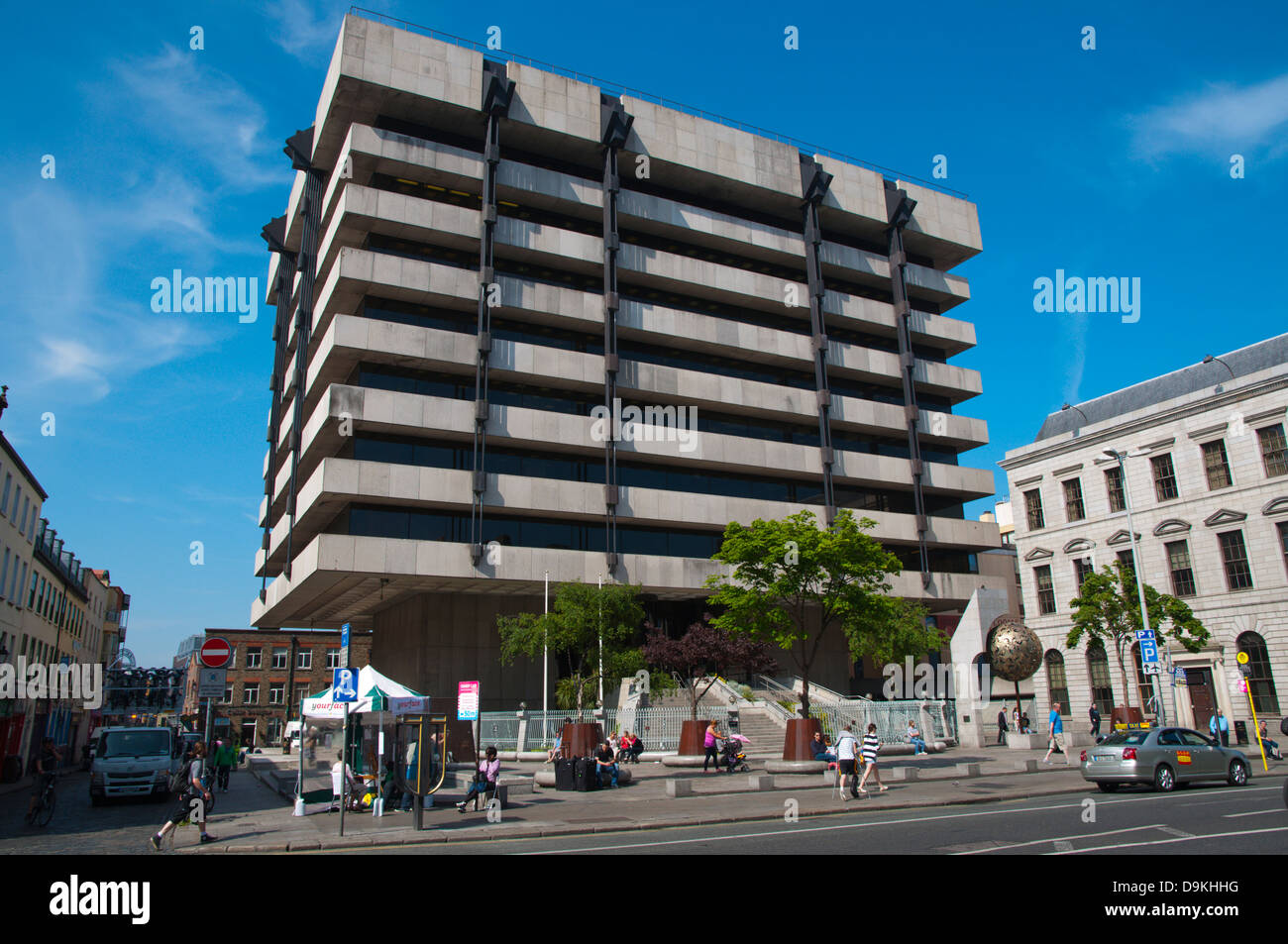 Brutalistischen Stil Zentralbank Gebäude entlang Dame Street Dublin Irland Mitteleuropa Stockfoto