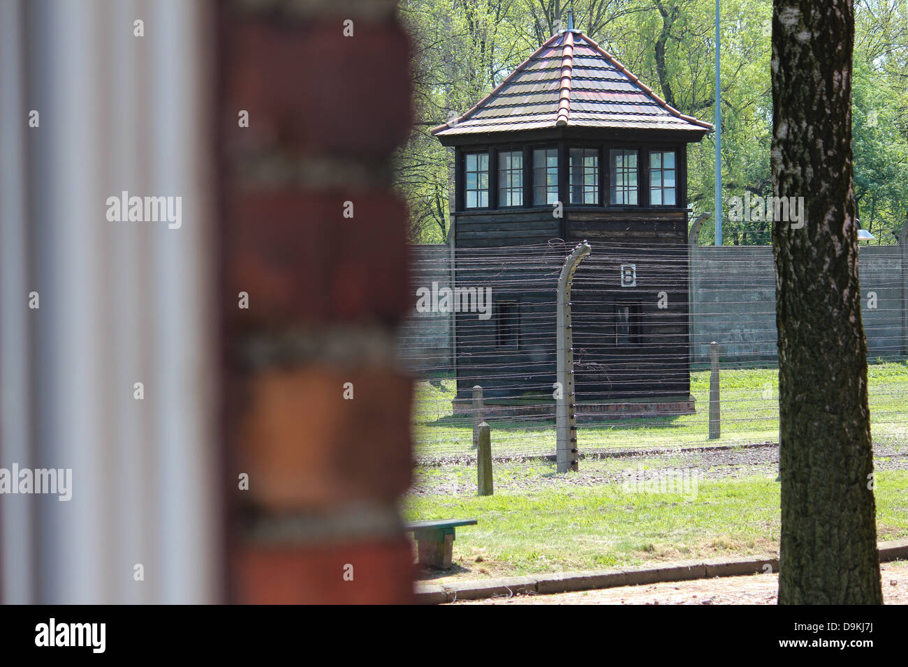 Turm im staatlichen Museum Auschwitz-Birkenau. Stockfoto