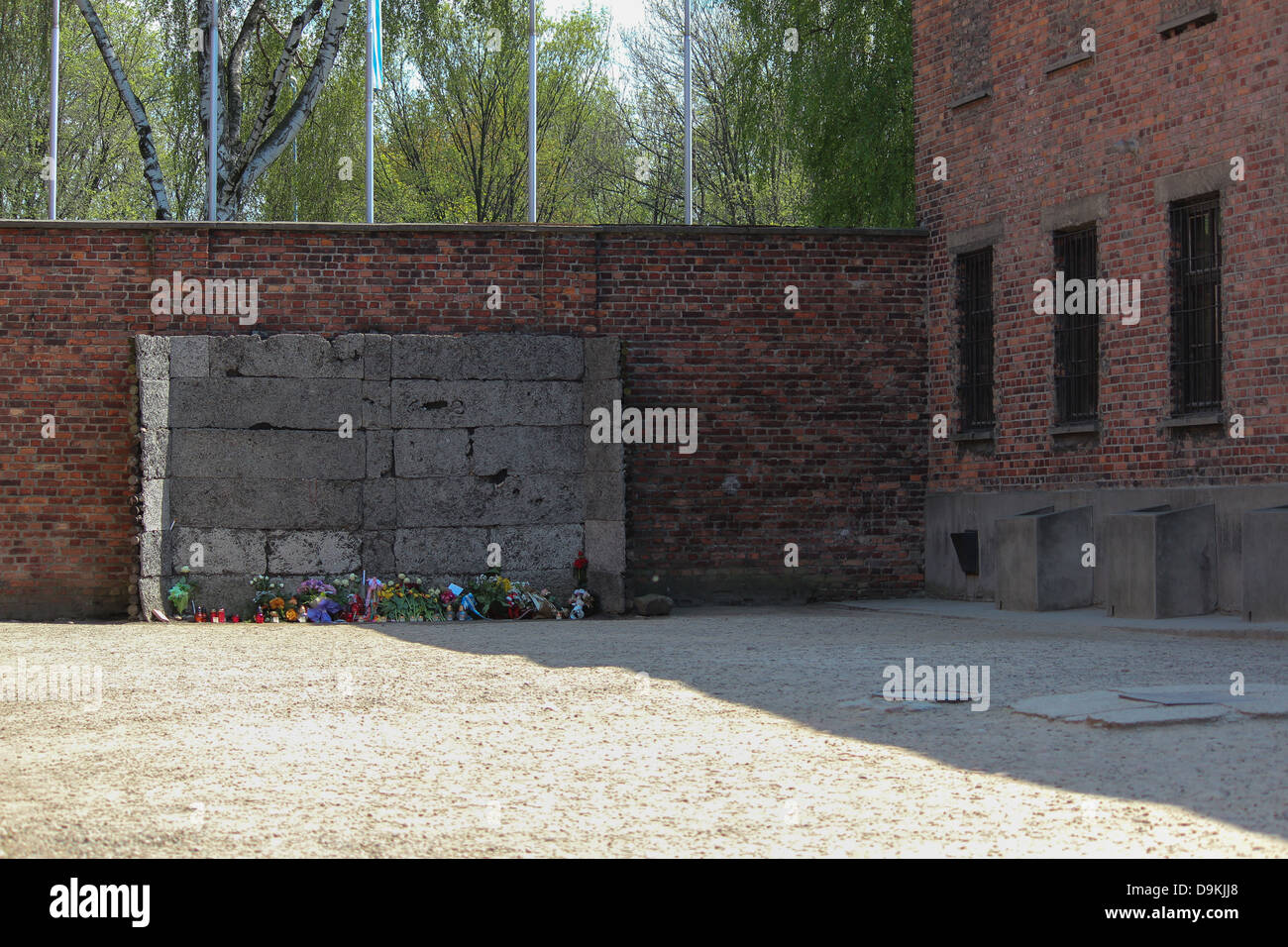 Auschwitz-Tod-Wand in der Nähe von Block 11, staatliches Museum Auschwitz-Birkenau. Stockfoto