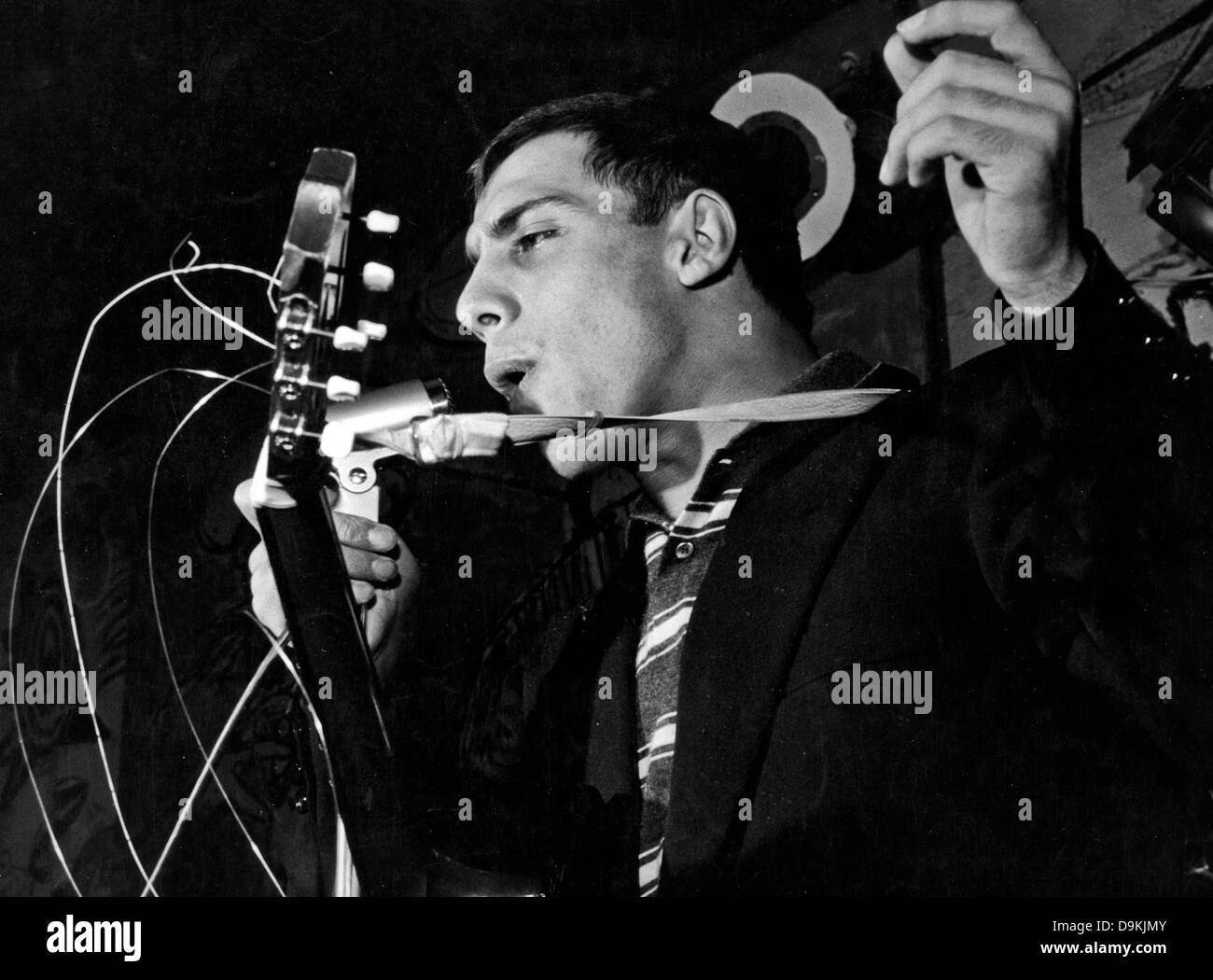 Adriano celentano Fotos und Bildmaterial in hoher Auflösung Alamy