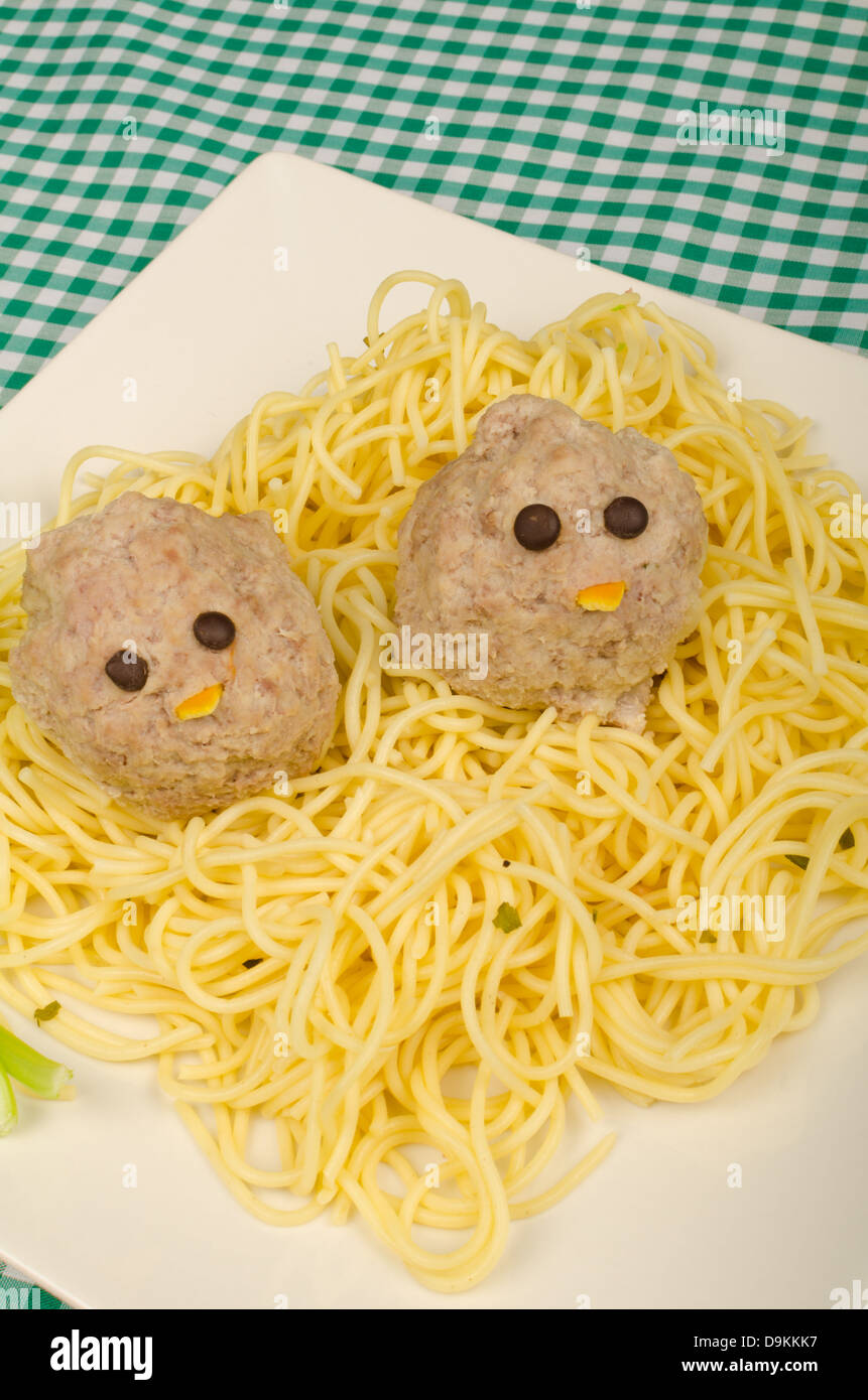 Pasta Frikadellen Lustig Stockfotos Und Bilder Kaufen Alamy