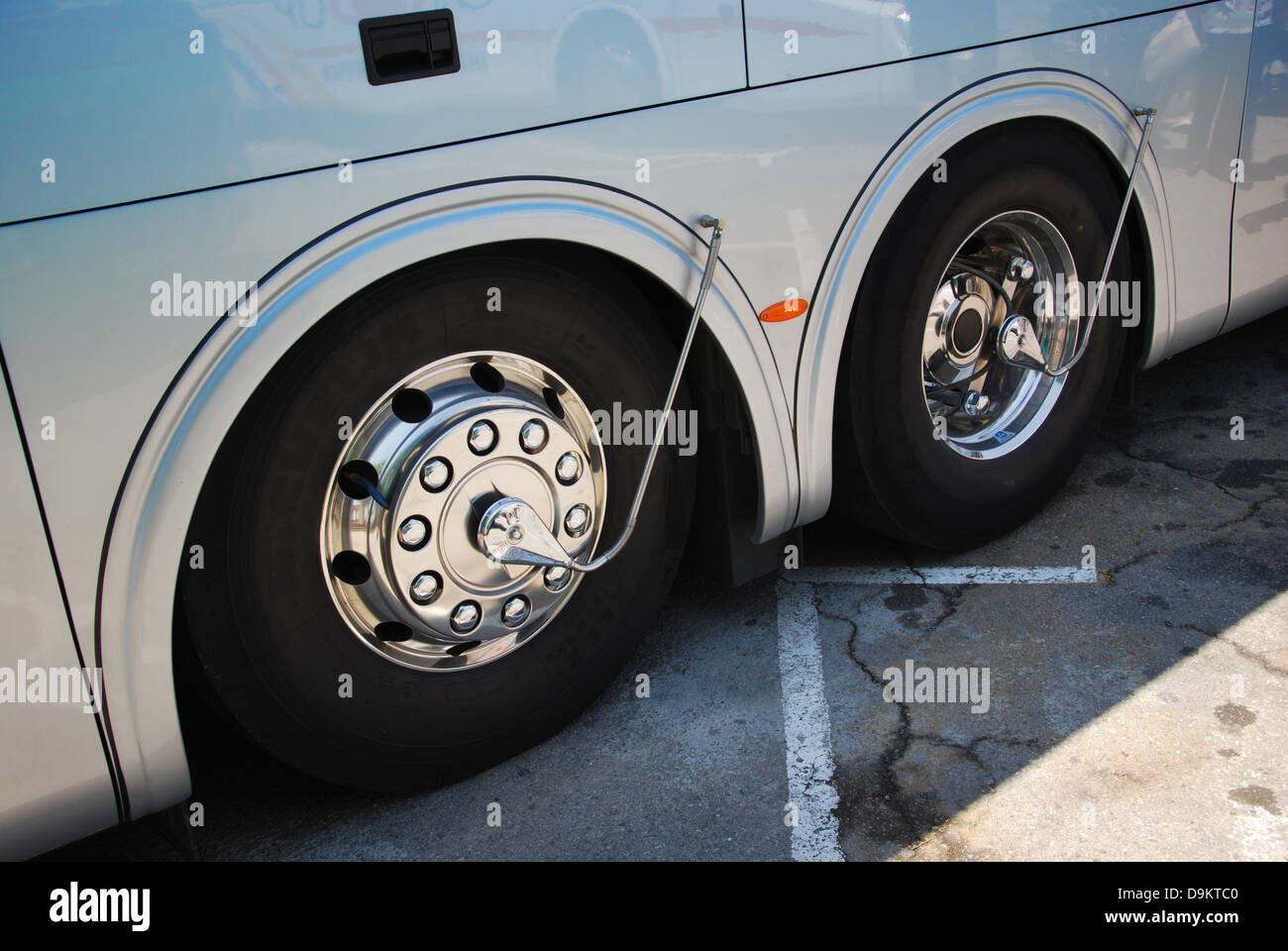 Bus-Räder mit Central Tire Inflation System (CTIS) Stockfoto