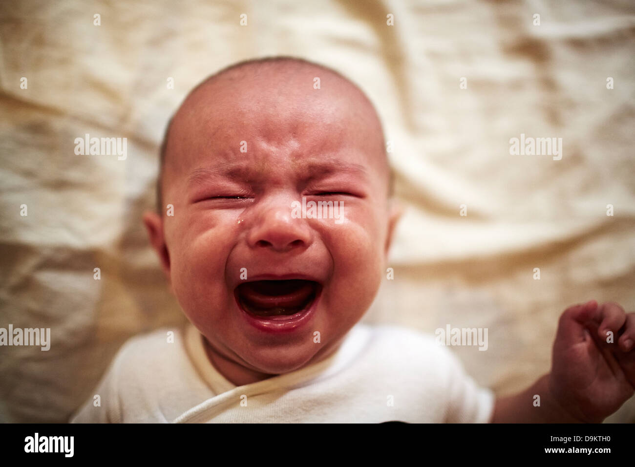 Babyjungen Weinen Stockfoto