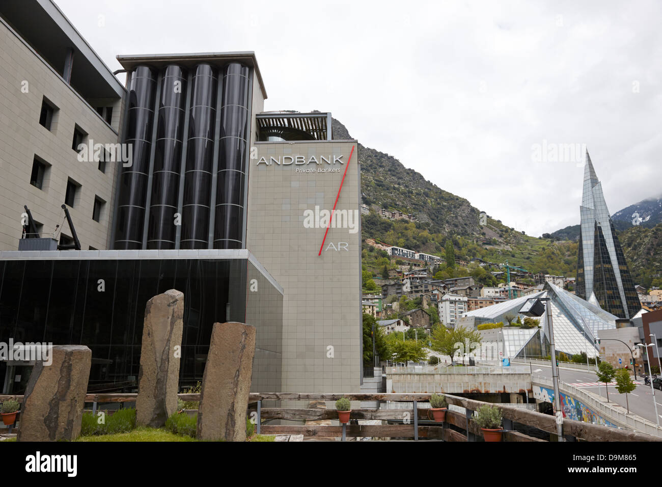 Andbank Privatbank und Caldea in Andorra la Vella Andorra Komplex Stockfoto