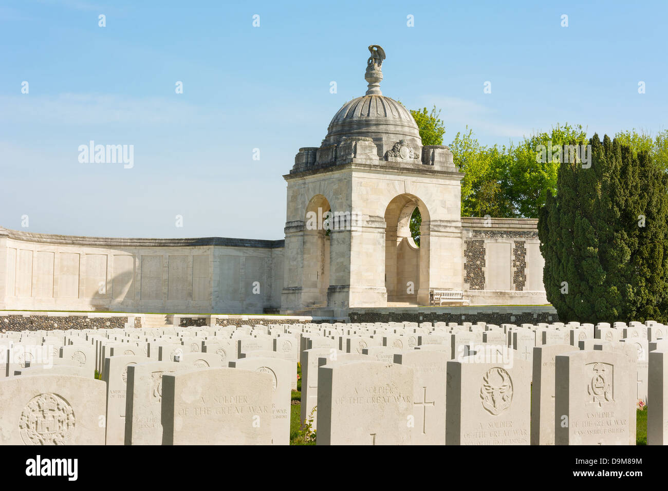 Einer der vier Gedenkstätten in Ypern auffallende zum Gedenken an die Toten des ersten Weltkrieg Stockfoto