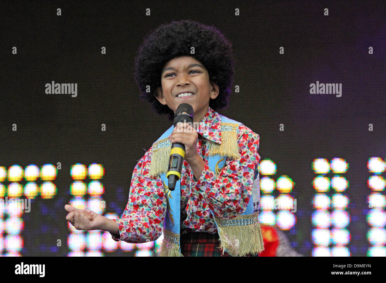 London, UK. 22. Juni 2013. West End Live Trafalgar Square. Die Besetzung von "Thriller Live" führen Sie auf der Bühne. © Mark Davidson/Alamy Live News Bildnachweis: Mark Davidson/Alamy Live-Nachrichten Stockfoto