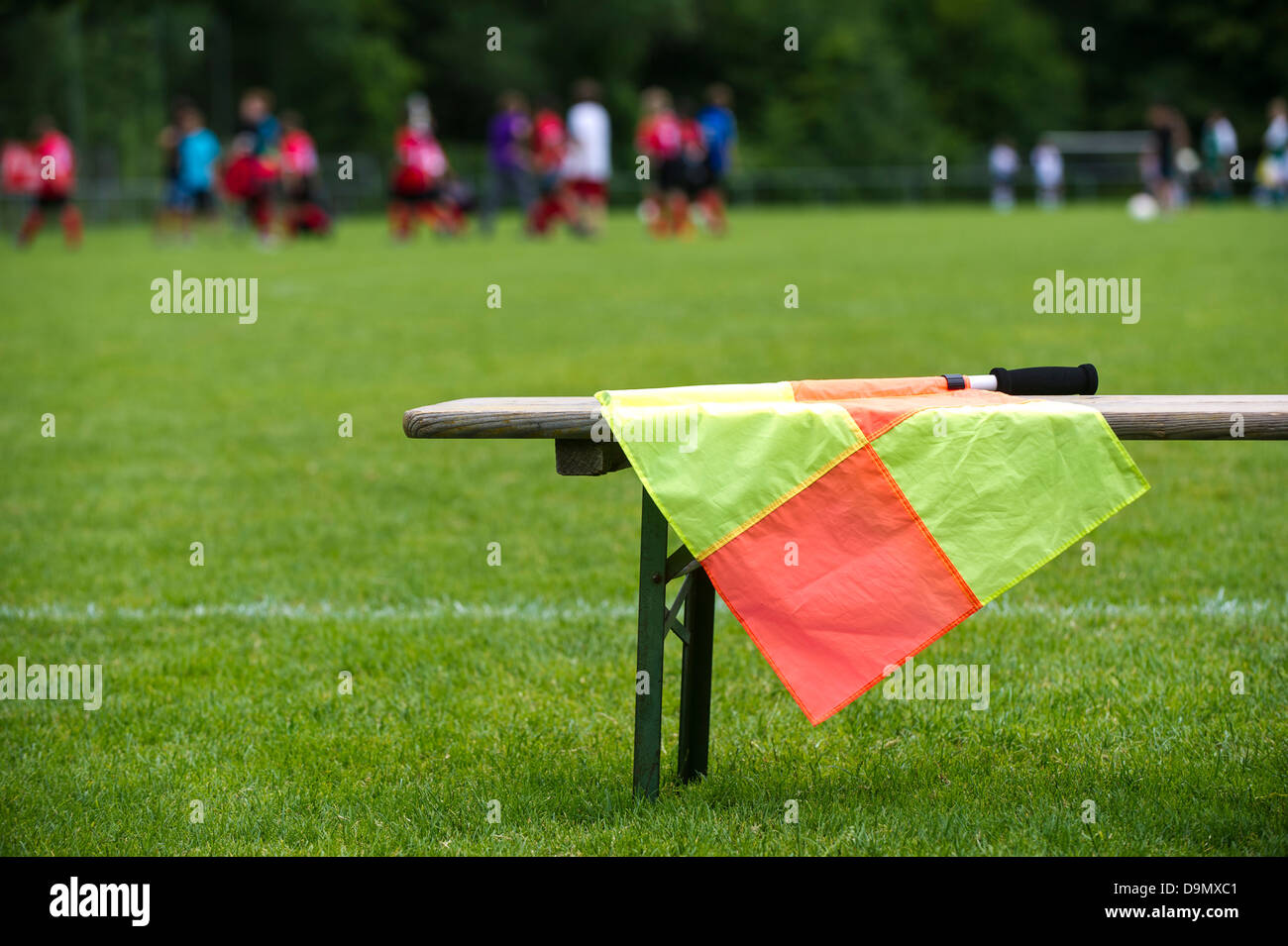 Lpitoy Eckfahnen Set – 4 Stück, Für Fußballspiele & Training, Hell & Langlebig