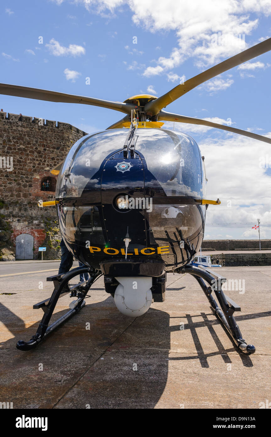 PSNI Polizei Hubschrauber Eurocopter EC-135 G-PSNI am Boden Stockfoto