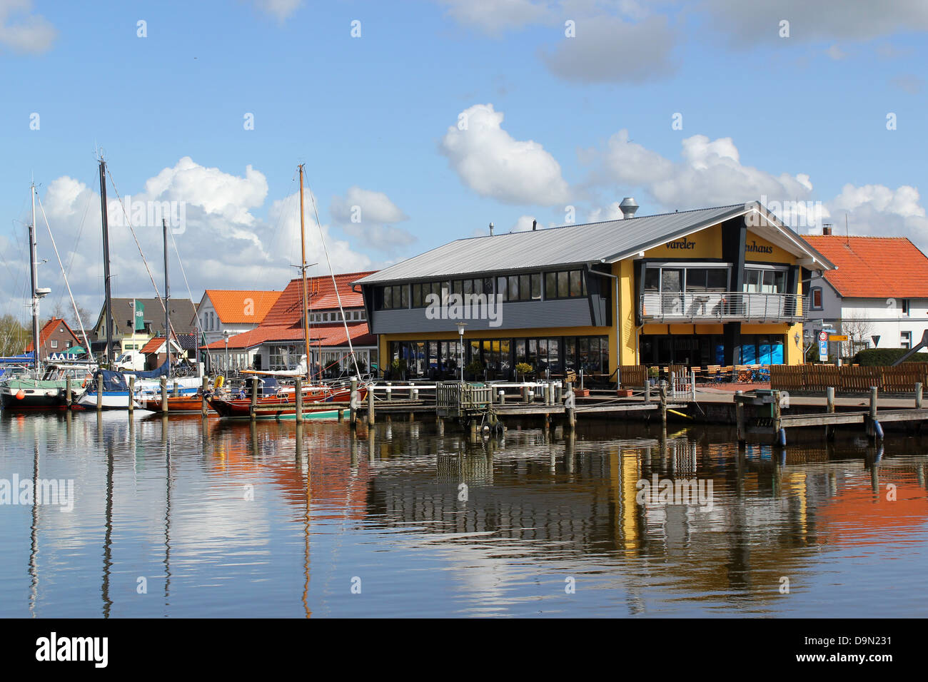 Deutschland, Niedersachsen, Ostfriesland, Friesland, Varel, Vareler Hafen, autsch? Yen-Hafen, Angeln, Trawler, Restaurant, saili Stockfoto