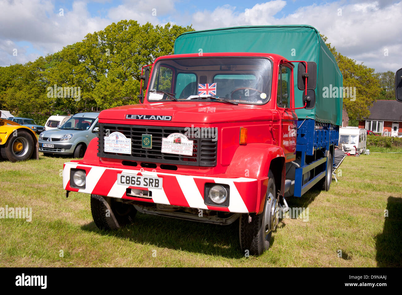 Leyland Landmaster 12-15, in den Farben der Leyland Fahrzeuge Overseas Operations, bei Heskin Hall Dampf und Vintage Rallye-Fahrzeug Stockfoto