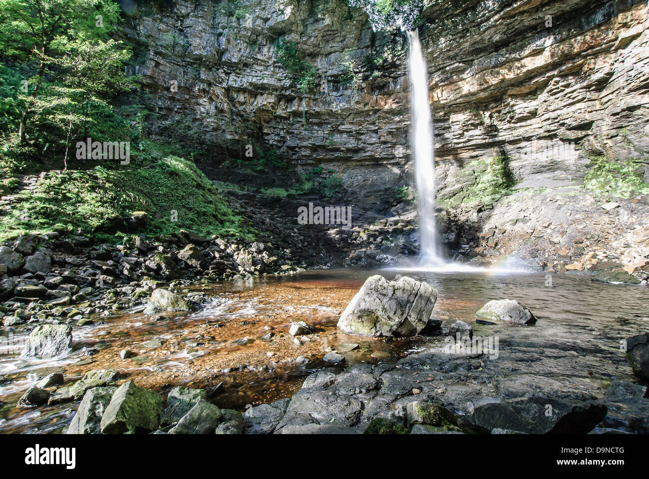 Hardraw Kraft Zuhause von Englands größten Tropfen Wasserfall, einer renommierten 100 Fallfuß Stockfoto