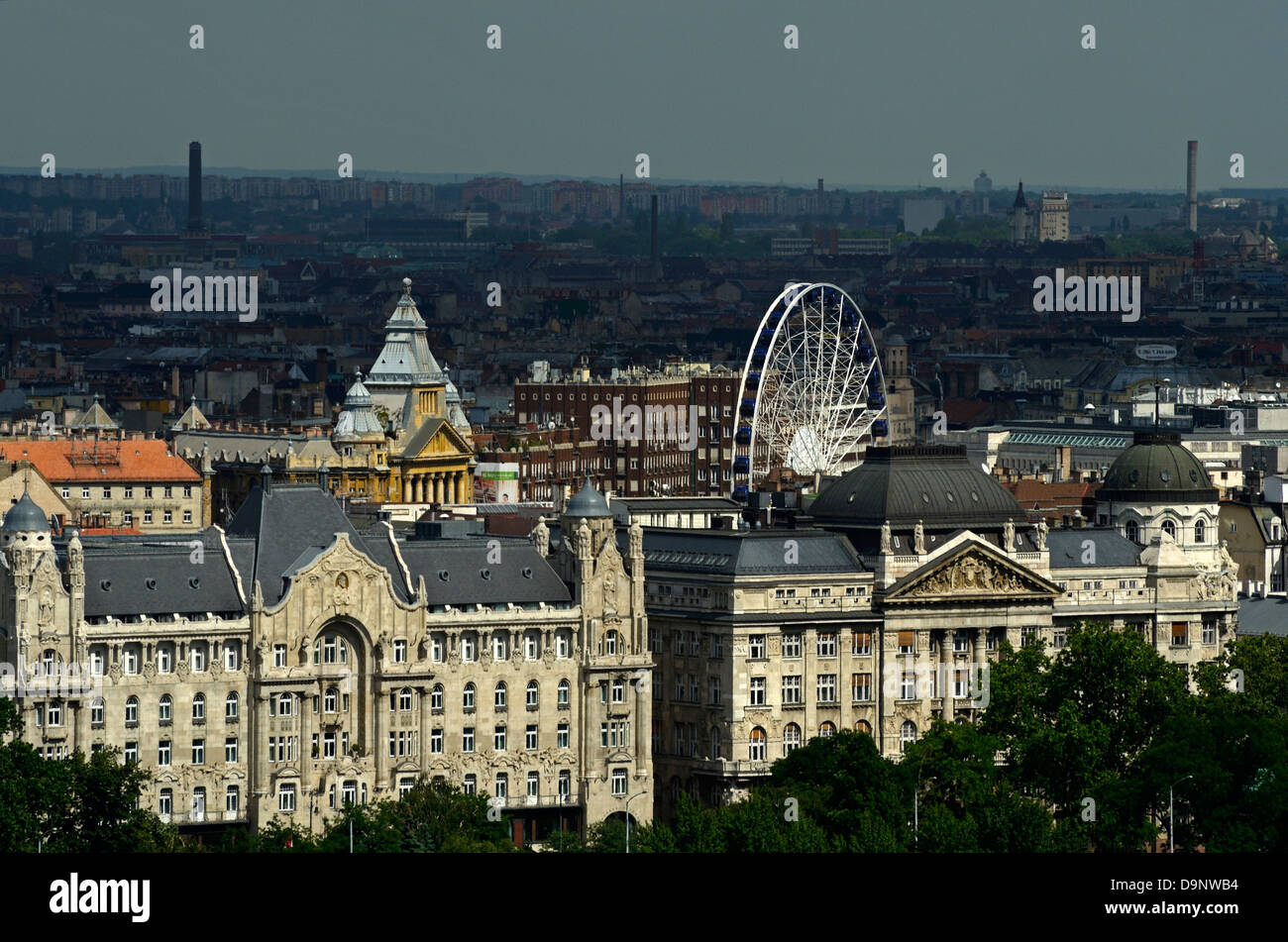 Sziget Auge Budapest Erzsebet Platz Ungarn Europa 65 m Riesenrad Stockfoto