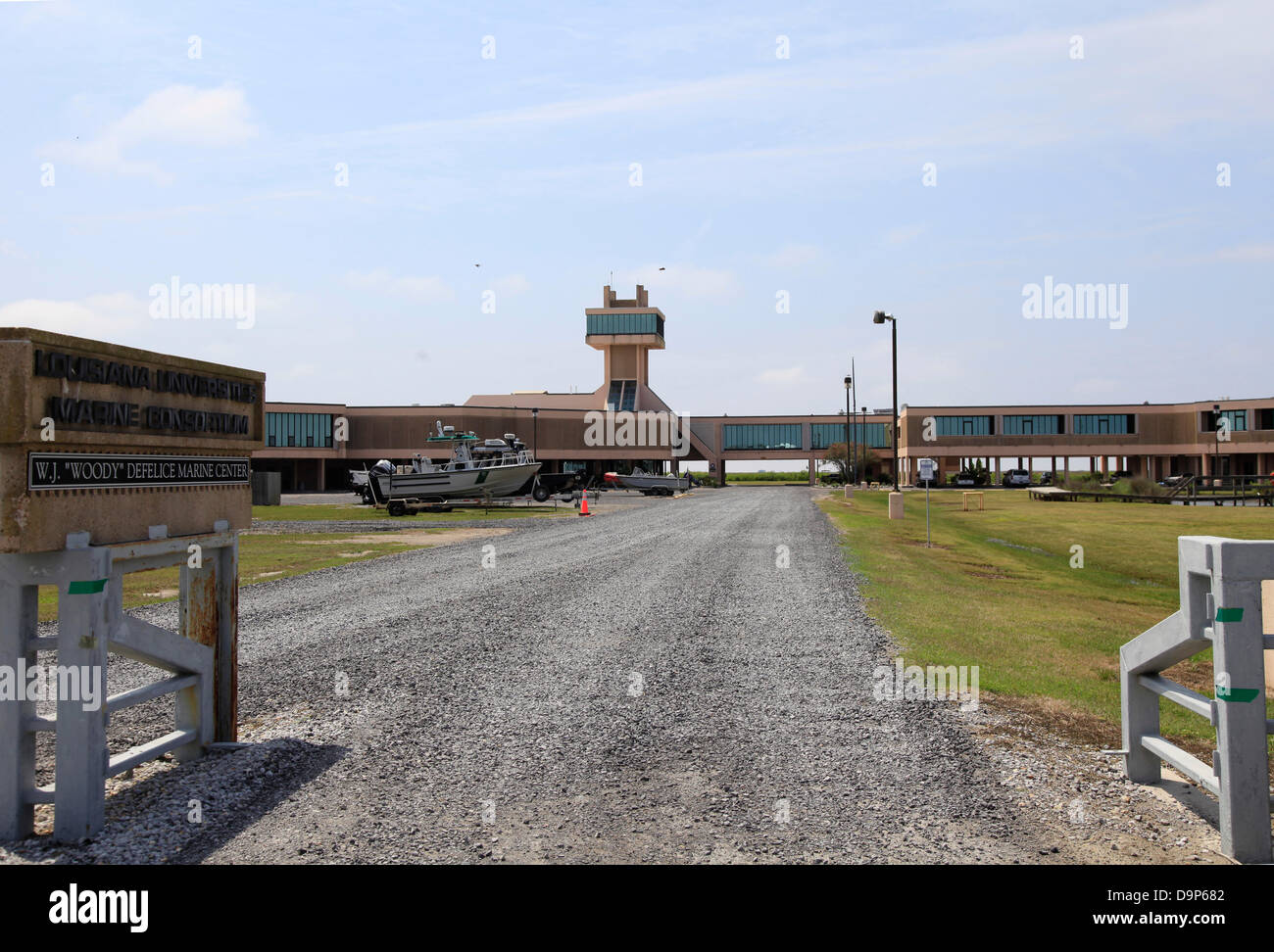 Die Louisiana Universitäten Marine Consortium (LUMCON) "W. J. DeFelice", ist wissenschaftliche Zentrum für Ozeanographie. Es befindet sich ungefähr 85 Meilen Südwesten von New Orleans. Foto: Klaus Nowottnick Datum: 25. April 2013 Stockfoto