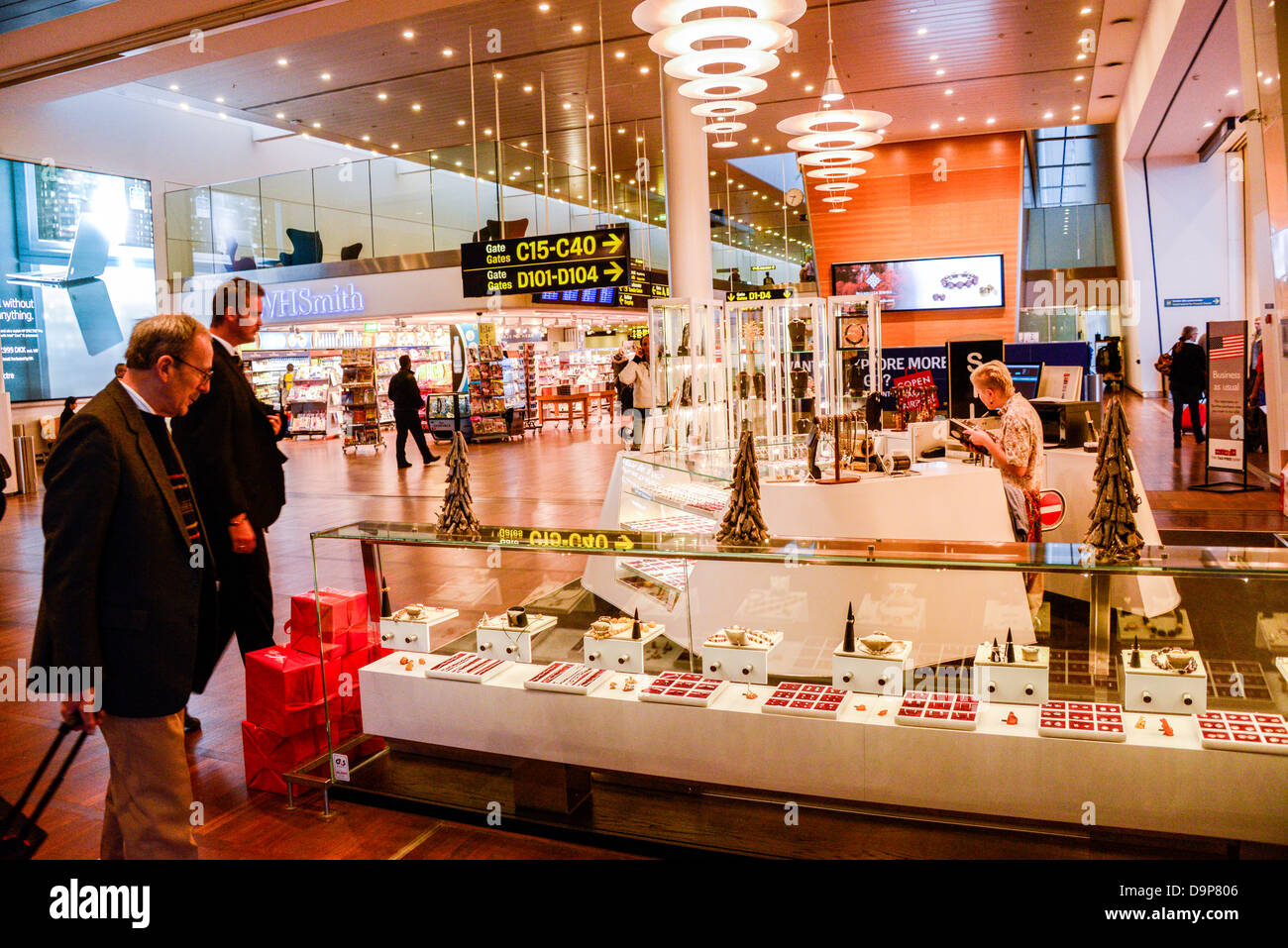 Transit-Halle in Kopenhagen Flughafen Kastrup in Dänemark Stockfoto