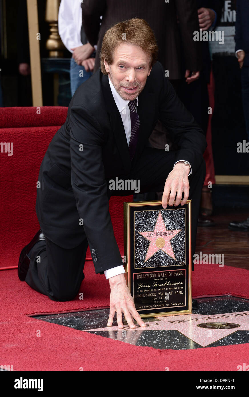 Los Angeles, USA. 24. Juni 2013. Jerry Bruckheimer geehrt mit einem Stern auf dem Hollywood Walk of Fame, Los Angeles, CA-Credit: Sydney Alford/Alamy Live News Stockfoto